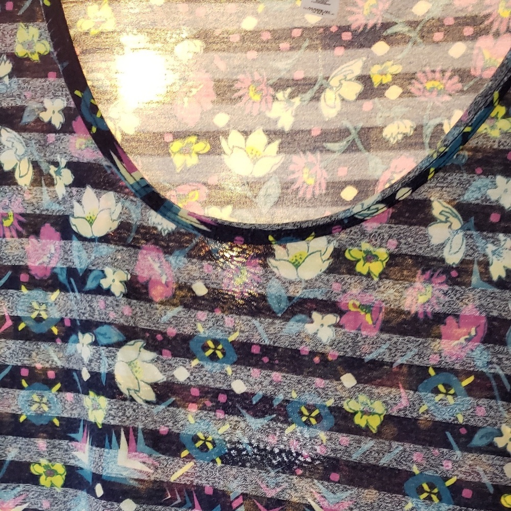Lularoe Classic T, 2XL
